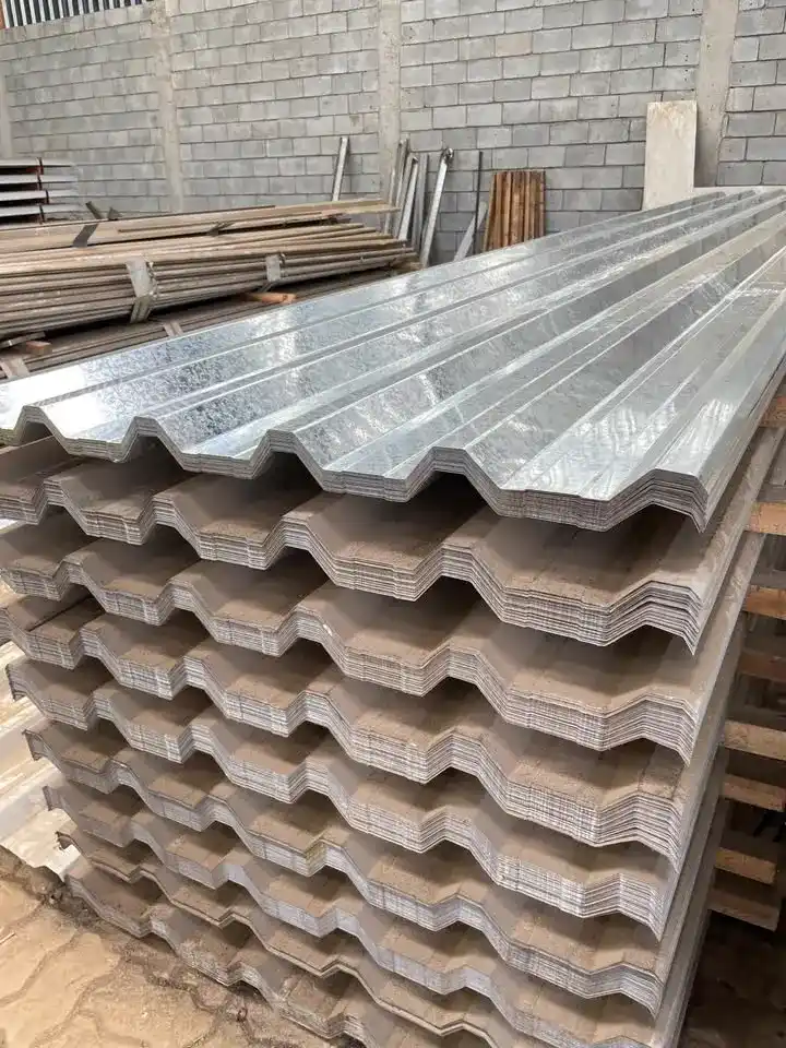Estoque de Telhas Revestidas e Galvanizadas para coberturas industriais e residenciais